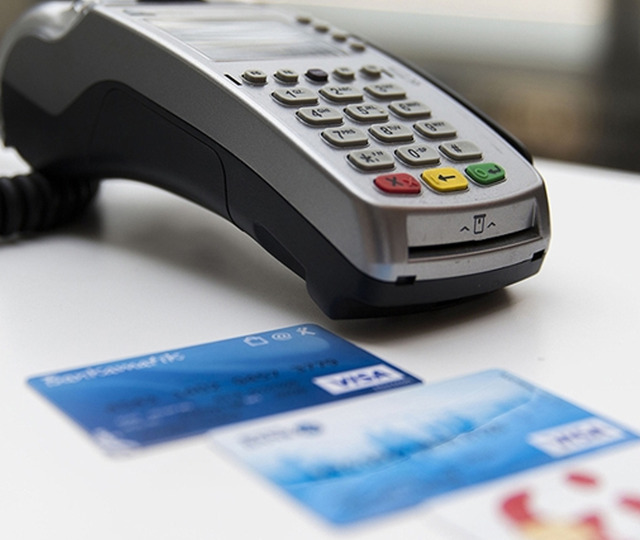 Temassız &ouml;deme limiti y&uuml;kseldi! G&uuml;ncellenen tutar bug&uuml;n y&uuml;r&uuml;rl&uuml;kte