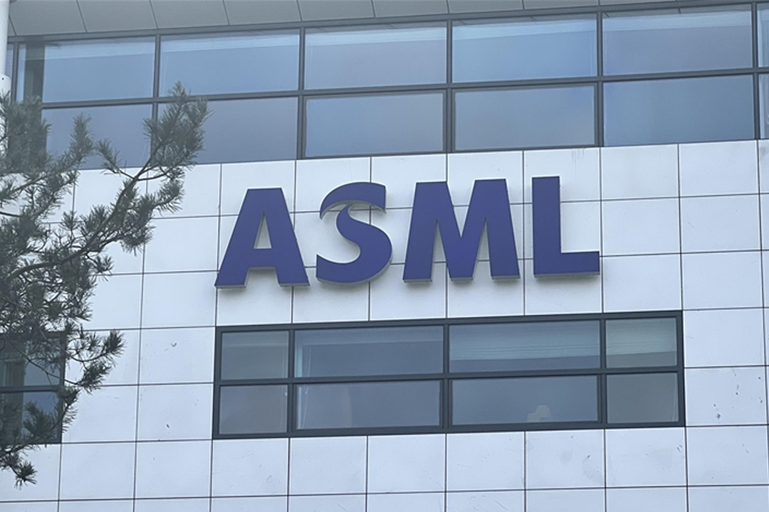 ASML Holding piyasa değerinde rekor! 500 milyar dolar aşıldı