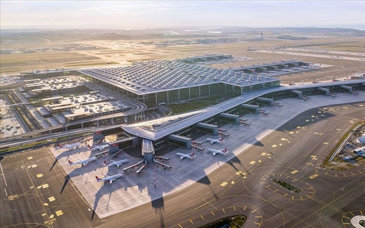Sabiha G&ouml;k&ccedil;en Havalimanı'nda u&ccedil;uşlarda azaltma kararı