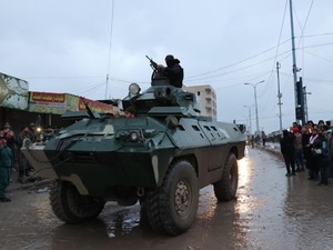 Suriye birlikleri Deyrizor'un doğu kırsalına girmeye başladı