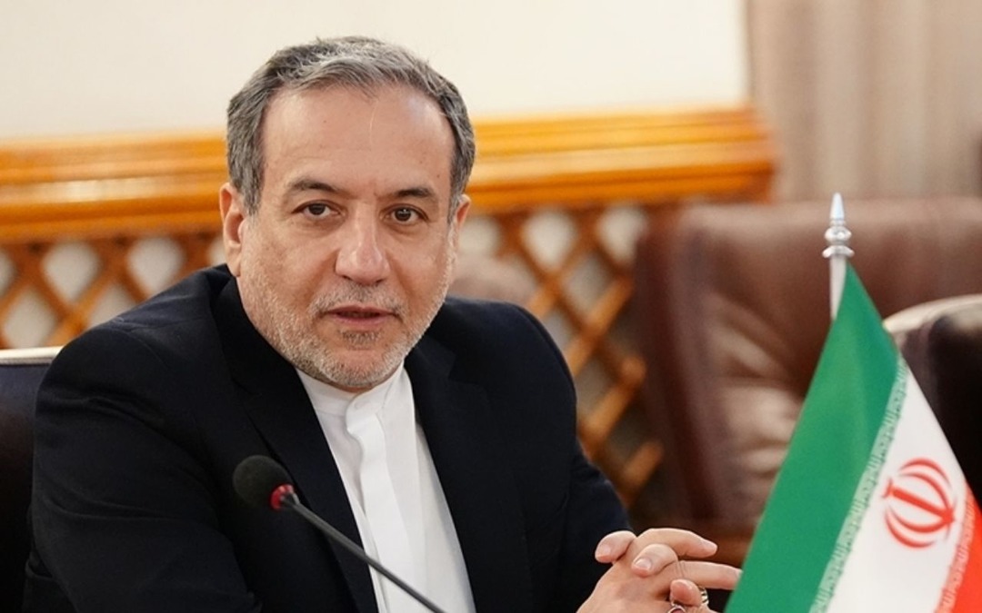 İran Dışişleri Bakanı, Davos davetinin iptal edildiğini a&ccedil;ıkladı