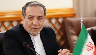 İran Dışişleri Bakanı, Davos davetinin iptal edildiğini a&ccedil;ıkladı