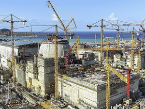 Rosatom Genel M&uuml;d&uuml;r&uuml; Likhachev, Enerji Bakanı Bayraktar ile Akkuyu NGS sahasını ziyaret etti