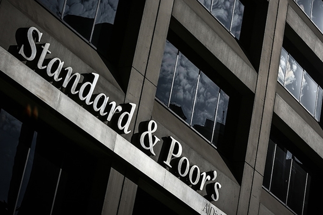 S&P'den T&uuml;rk Bankacılığı i&ccedil;in kritik analiz! 2026 tahminini a&ccedil;ıkladı: Marjlar toparlanıyor ama...