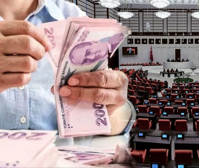 Milyonların g&ouml;z&uuml; Meclis'teydi: Emekli maaşı i&ccedil;in karar verildi!