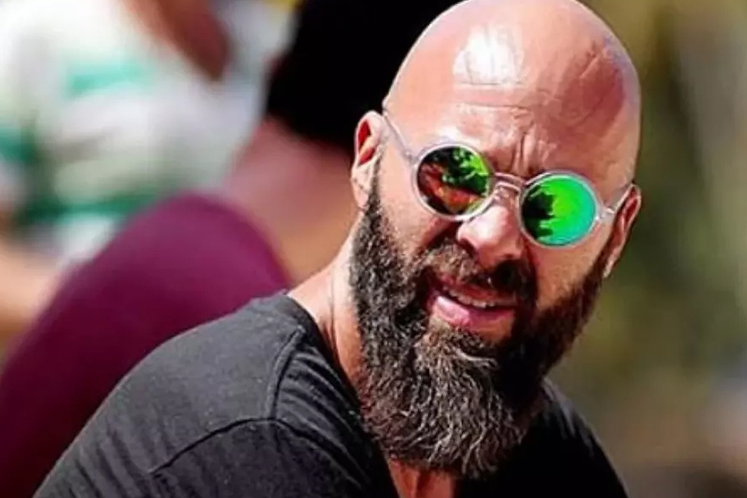 Hakkında yakalama kararı &ccedil;ıkarılmıştı! Esat Yontun&ccedil; g&ouml;zaltına alındı