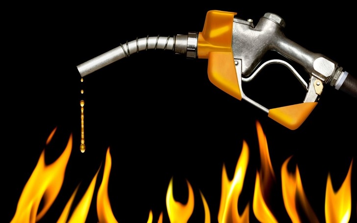 Tabela değişti! Motorine zam geldi (4 Şubat 2026 g&uuml;ncel LPG, motorin ve benzin fiyatları)