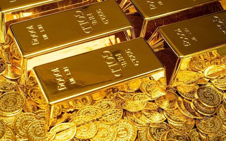 Altın yeni g&uuml;ne rekorla uyandı! Ons altın 5200 doları ge&ccedil;ti (28 Ocak 2026 g&uuml;ncel altın fiyatları)