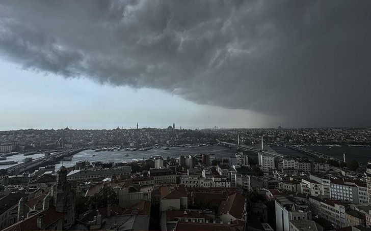 Yurdun kuzey kesimleri i&ccedil;in kuvvetli r&uuml;zgar ve fırtına uyarısı