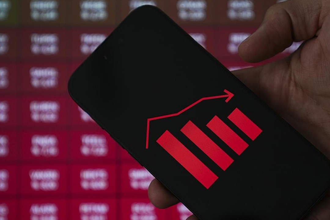 K&uuml;resel piyasalarda Carry Trade hızı artıyor! T&uuml;rk lirası yıldızlaşıyor