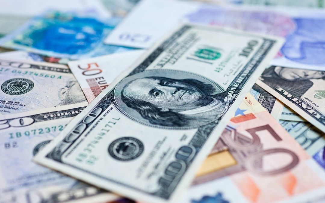 Serbest piyasada d&ouml;viz a&ccedil;ılış fiyatları