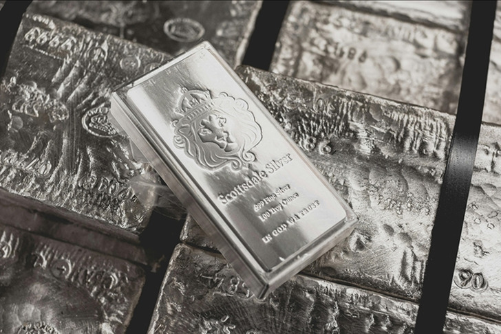 Peş peşe rekorlar kırmıştı! G&uuml;m&uuml;ş fiyatları i&ccedil;in &ccedil;arpıcı tahmin: 150 doları da ge&ccedil;ecek