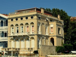 Boğaz'ın incisi Kara Todori Yalısı icradan satışta!