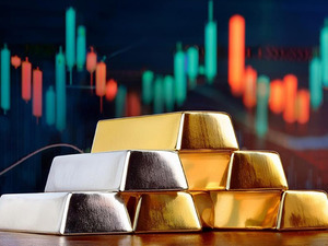 Rekor &uuml;st&uuml;ne rekor kırmışlardı! Altın ve g&uuml;m&uuml;şte sert d&uuml;ş&uuml;ş: Gram altın 7 bin TL'nin altına indi