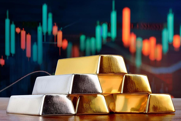 Rekor &uuml;st&uuml;ne rekor kırmışlardı! Altın ve g&uuml;m&uuml;şte sert d&uuml;ş&uuml;ş: Gram altın 7 bin TL'nin altına indi