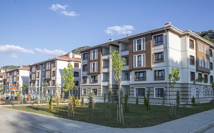 "Y&uuml;zyılın Konut Projesi" i&ccedil;in Karab&uuml;k'te kuralar &ccedil;ekildi