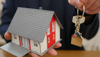 Ev alacaklar i&ccedil;in oyun değişti: BDDK konut kredisi kurallarını g&uuml;ncelledi