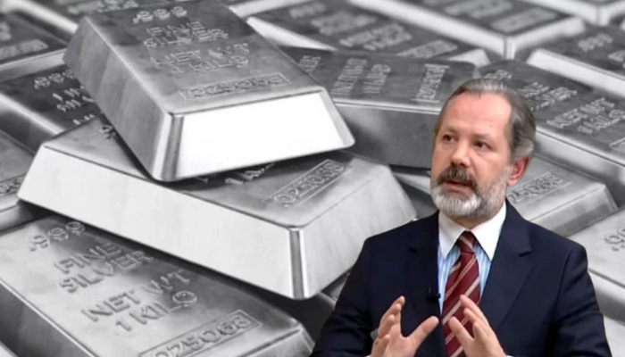 İslam Memiş g&uuml;m&uuml;ş i&ccedil;in net konuştu: &ldquo;Bana g&ouml;re hala pahalı&rdquo;