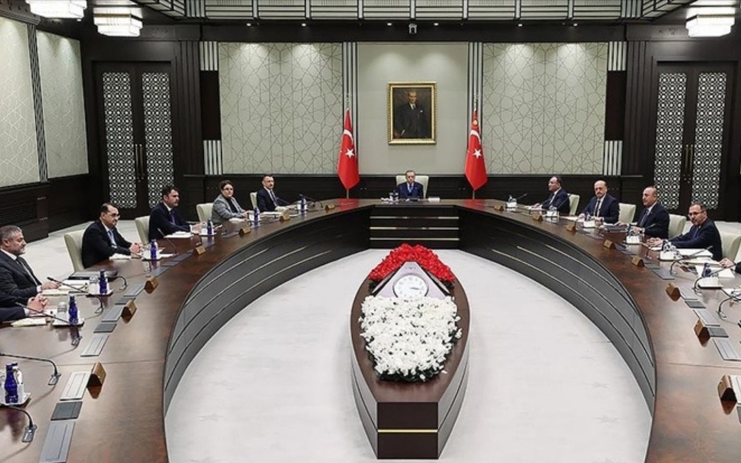 Cumhurbaşkanlığı Kabinesi bug&uuml;n toplanıyor! Masada hangi konular var?