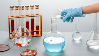 Kimya sekt&ouml;r&uuml;nden yılın ilk ayında 2 milyar doları aşan ihracat