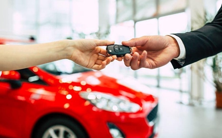 Bakanlık otomotiv sekt&ouml;r&uuml; i&ccedil;in d&uuml;ğmeye bastı: Ara&ccedil; kiralamada yeni kurallar geliyor