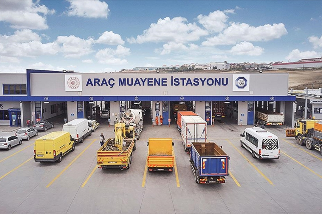 T&Uuml;VT&Uuml;RK'ten ara&ccedil; sahiplerine egzoz emisyon &ouml;l&ccedil;&uuml;m&uuml; uyarısı