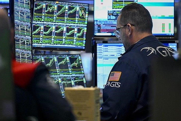 New York borsası y&uuml;kselişle a&ccedil;ıldı