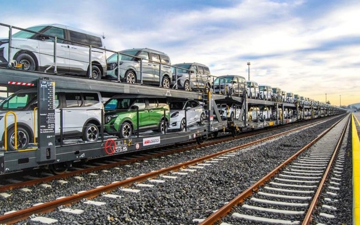 Ford Otosan'dan &ccedil;evreci demir yolu projesi