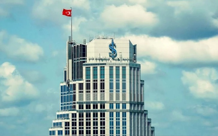 İş Bankası&rsquo;nın aktif b&uuml;y&uuml;kl&uuml;ğ&uuml; 4,6 trilyon TL&rsquo;ye ulaştı