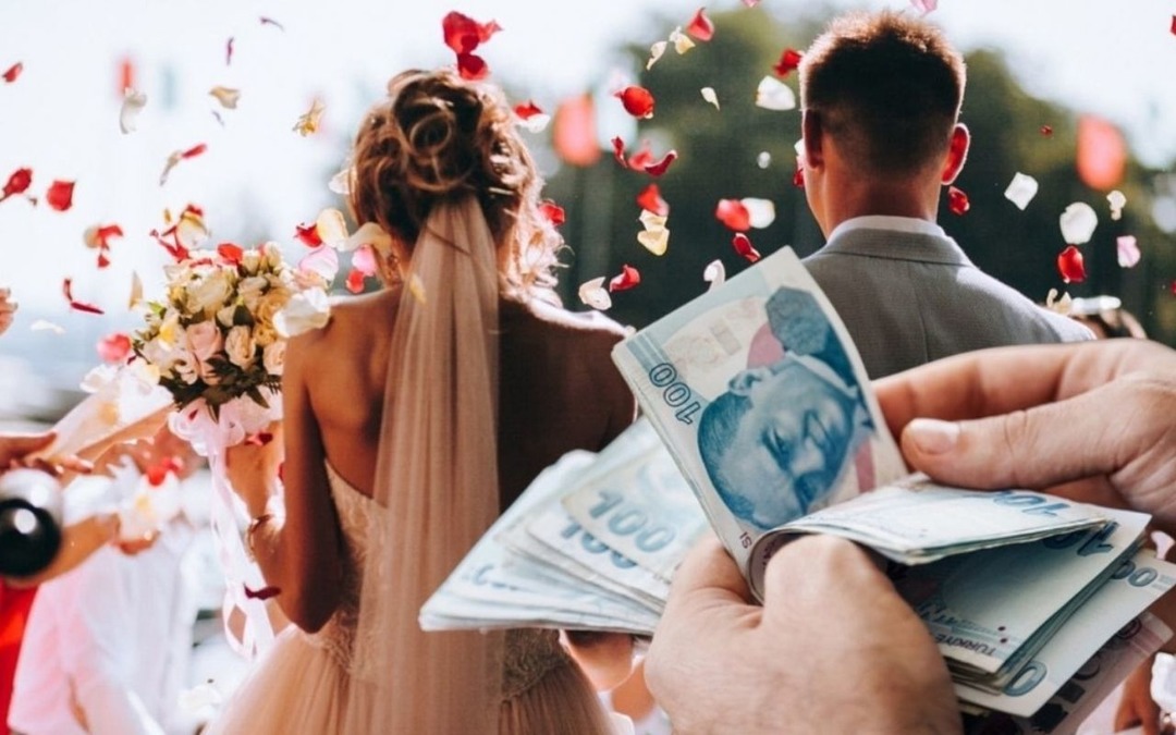 Evlenecek &ccedil;iftlere m&uuml;jde! İBB'nin evlilik desteği arttı