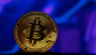 Tarihinin en k&ouml;t&uuml; g&uuml;nlerini yaşamıştı! Bitcoin'de toparlanma sinyali: G&ouml;zler 75 bin dolarda