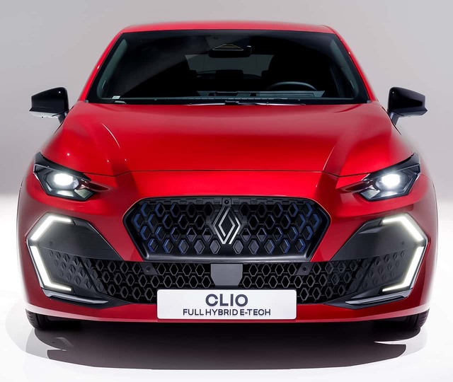 Yeni Clio 6 Satışta: %0 Faiz ve Lansman İndirimiyle Geldi