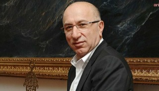 &Ccedil;ay ocağından d&uuml;nya devliğine: Turgay Ciner kimdir?