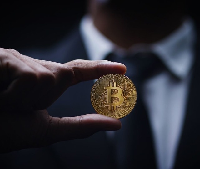 Yatırımcıya kaybettiren Bitcoin i&ccedil;in Bernstein analistinden 150 bin dolar hedefi