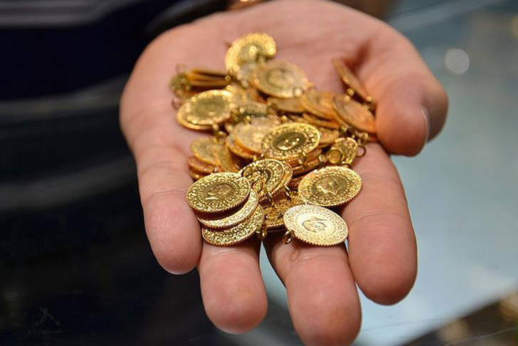 BUG&Uuml;NK&Uuml; ALTIN FİYATLARI! Sarı metalde y&ouml;n yukarı d&ouml;nd&uuml; (11 Şubat 2026 gram, &ccedil;eyrek, tam altın fiyatları)