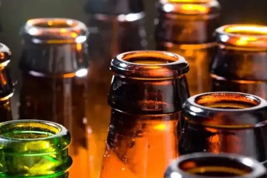 D&uuml;nyaca &uuml;nl&uuml; bira &uuml;reticisinden &ccedil;arpıcı karar! Binlerce kişiyi işten &ccedil;ıkarıyor