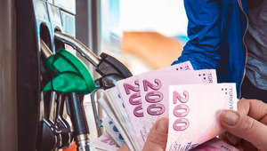 Tabela gece yarısı değişti! Benzinin litre fiyatına dev zam (12 Şubat 2026 g&uuml;ncel LPG, motorin, benzin fiyatları)