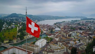 İsvi&ccedil;re'de "n&uuml;fusu sınırlama" &ouml;nerisi referanduma geliyor