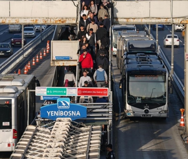 İstanbul&rsquo;da toplu ulaşıma zam mı geliyor? İBB teklif verdi!