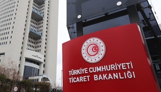 Bakanlıktan iki firmayı "sekt&ouml;rel dış ticaret şirketi" stat&uuml;s&uuml;