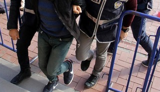 Ağrı'da uyuşturucu operasyonlarında 8 zanlı tutuklandı