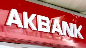 Akbank&rsquo;tan bilan&ccedil;oyu rahatlatan 1,2 milyarlık satış 