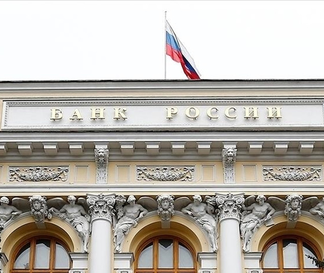 Rusya Merkez Bankası Başkanı'ndan politika faizine ilave indirim mesajı