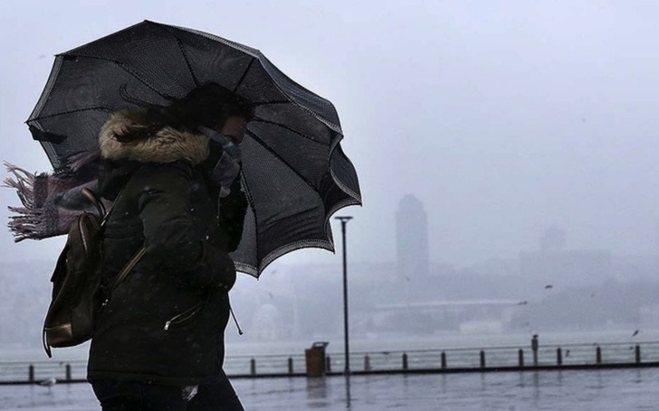 Marmara ve Ege i&ccedil;in kuvvetli r&uuml;zgar ve fırtına uyarısı