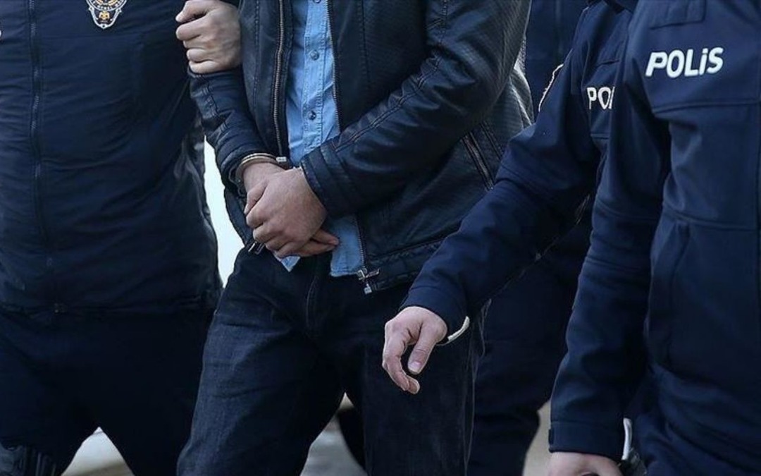 Oturum belgesi dolandırıcılığında b&uuml;y&uuml;k operasyon: 9 g&ouml;zaltı