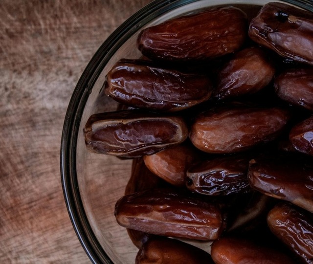 Hurma fiyatları kırmızı et ile yarışıyor: Kilosu bin lirayı aştı!