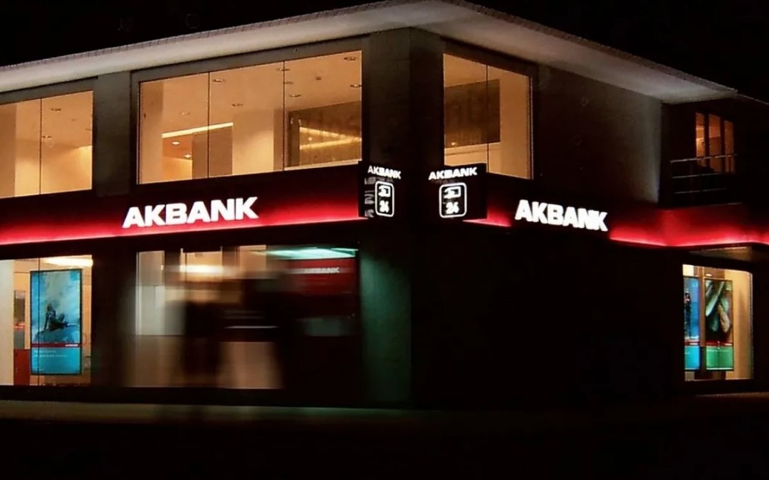 Akbank'tan 4,4 milyar liralık İTMK ihracı