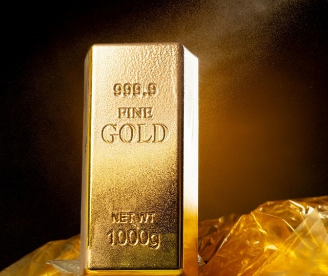 Altın i&ccedil;in ters k&ouml;şe tahmin geldi: 5 bin dolar son mu?