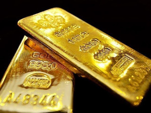 Altın fiyatlarında y&ouml;n arayışı s&uuml;r&uuml;yor! Dev banka a&ccedil;ıkladı: Y&uuml;kseliş trendi devam edecek