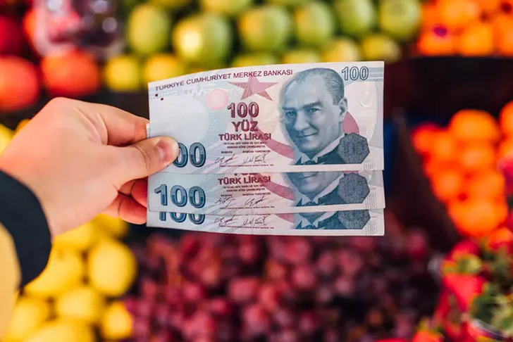 T&Uuml;İK a&ccedil;ıkladı! T&uuml;ketici g&uuml;veni 85,7 ile 11 ayın zirvesinde